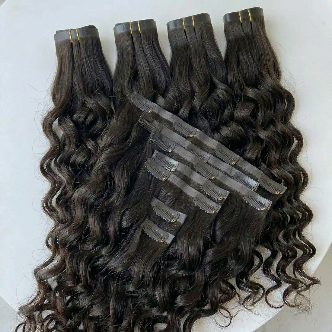 DVH Raw Seamless Loose Wave Curly Clip In Extensions